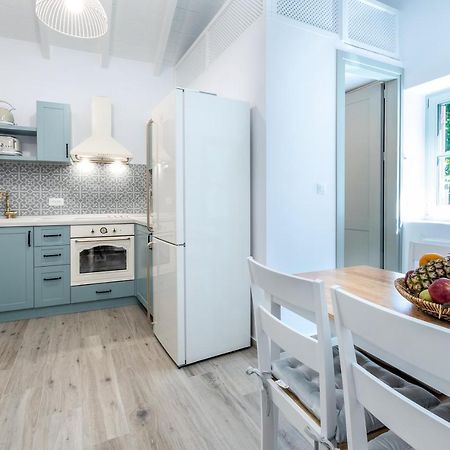Suite Christina Sými Buitenkant foto